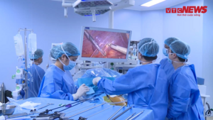 Video: Ca ghép gan bằng nội soi lấy từ người hiến sống đầu tiên ở Việt Nam