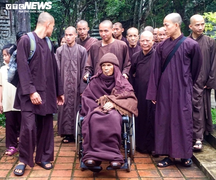 Hàng nghìn tăng ni, phật tử tiễn biệt Thiền sư Thích Nhất Hạnh