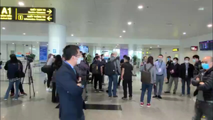 Thêm 2 chuyến bay đưa gần 600 công dân Việt Nam từ Ukraine về nước