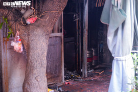 Cháy nhà, 5 người chết: Hiểm họa từ những 'chuồng cọp' chằng chịt ở khu tập thể 