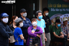 Cháy nhà, 5 người chết: Hiểm họa từ những 'chuồng cọp' chằng chịt ở khu tập thể 