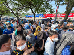 'Dân phe' hét giá 8 triệu đồng/cặp vé xem trận U23 Việt Nam vs U23 Indonesia