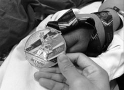 Vừa giành HCV vô địch SEA Games 31, võ sĩ Tô Thị Trang nhận tin buồn mất cha