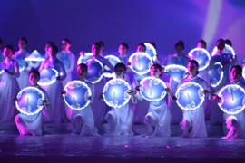 Ảnh: Khai mạc SEA Games 31 - Huyền ảo, lung linh, độc đáo, ấn tượng