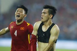 Hé lộ công nghệ hàng khủng trong 'áo ngực' của Tiến Linh