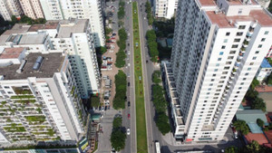 Nhiều người khốn khổ trong chung cư cũ xập xệ được sở hữu vĩnh viễn