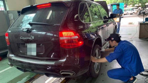 Tài xế ở phía Nam vẫn phải 'đội nắng, phơi sương' chờ đăng kiểm