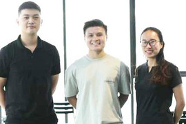 Giải Pháp toàn cầu thủ cao lớn, Quang Hải đối phó thế nào?