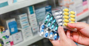 Thiếu thuốc và vật tư y tế, Bộ Y tế đưa ra giải pháp gì?