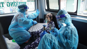 Chữa vết thương lòng cho trẻ mồ côi sau đại dịch COVID-19 