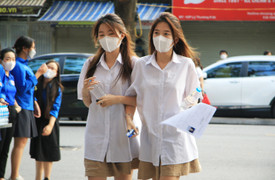 Hà Nội: Điểm thi Hóa trường cuối bảng cao hơn cả trường chuyên