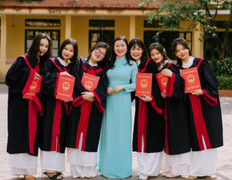 Hà Nội: Điểm thi Hóa trường cuối bảng cao hơn cả trường chuyên