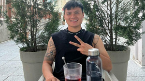 BLV Quang Huy: Quang Hải thi đấu thoải mái, có tương lai tươi sáng tại Pau FC