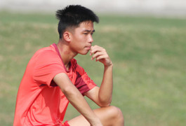Cầu thủ U16 nghỉ buổi tập do chấn thương