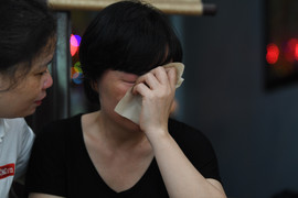 Video: Đồng đội nghiêng mình tiễn đưa 3 cảnh sát PCCC hy sinh