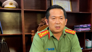 Cứu 40 người bơi qua sông trốn khỏi casino ở Campuchia, 6 người được khen thưởng