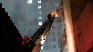 Bình Dương cháy quán karaoke, 12 người tử vong