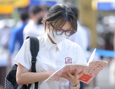 Điểm chuẩn nhóm ngành Kinh tế, Công nghệ thông tin có thể tăng từ 0,5 đến 3 điểm