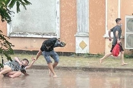 71 người tháo chạy khỏi casino ở Campuchia đã về nước