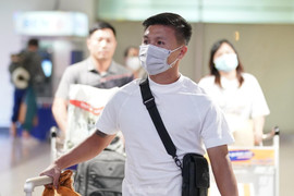 Quang Hải về nước hội quân cùng đội tuyển Việt Nam