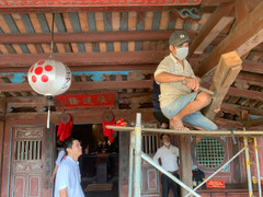 Người Quảng Nam chằng chống, bảo vệ Chùa Cầu trước siêu bão Noru