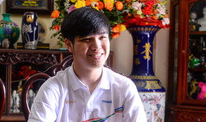 Tân quán quân Đường lên đỉnh Olympia biết đọc sách từ năm 3 tuổi 