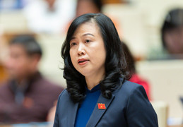 Bộ trưởng Y tế: 'Nhiều cơ sở y tế trở thành con nợ'