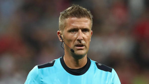 'Vua thẻ' Italy cầm còi trận khai mạc World Cup 2022