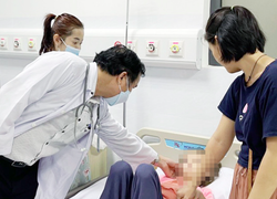 Đã có kết quả điều tra ban đầu vụ ngộ độc thực phẩm tại Trường iSchool Nha Trang