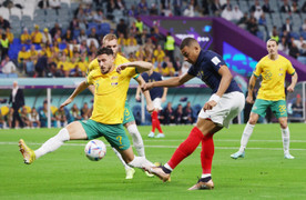 Pháp 4-1 Australia: Đẳng cấp đương kim vô địch