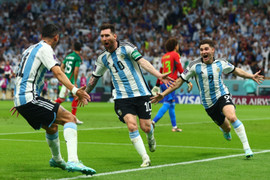 Kịch bản nào đưa Messi và tuyển Argentina vượt qua vòng bảng?