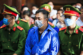 Cựu Giám đốc Bệnh viện Mắt TP.HCM lãnh 7 năm tù