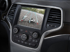 Bộ Giao thông Vận tải đồng thuận với đề xuất bắt buộc lắp camera lùi cho ô tô