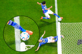 Bằng chứng xác nhận bàn thắng hợp lệ giúp Nhật Bản đánh bại Tây Ban Nha