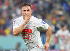 Thắng kịch tính Serbia, Thuỵ Sỹ vào vòng 1/8 gặp Bồ Đào Nha