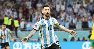 Messi tỏa sáng trong trận đấu đặc biệt, Argentina gặp Hà Lan ở tứ kết World Cup