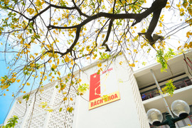 Chuyên gia lo ngại tình trạng ồ ạt nâng trường đại học thành đại học