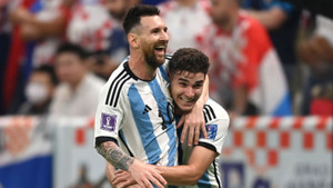 Julian Alvarez: Đối tác tin cậy giúp Messi quên nỗi đau World Cup 2014