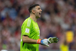 Mbappe chê bóng đá Nam Mỹ kém châu Âu, thủ môn Argentina đáp trả