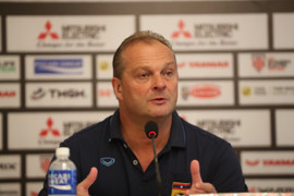 HLV Lào tuyên bố không dễ chịu thua, quyết tâm làm khó đội tuyển Việt Nam