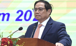 Ngân hàng Nhà nước rút tiền đầu năm, lãi suất qua đêm tăng vọt