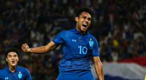 Ngôi sao chủ lực của Thái Lan chấn thương trước chung kết gặp tuyển Việt Nam