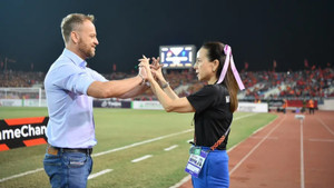 Trọn vẹn cảm xúc của HLV Park Hang Seo trong ngày chia tay tuyển Việt Nam