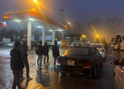 Ô tô từ Hà Nội dồn về, các trung tâm đăng kiểm ở Bắc Ninh quá tải