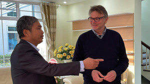 Mơ World Cup cùng HLV Troussier, đội tuyển Việt Nam phải thay đổi thế nào?