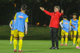 U23 Việt Nam đấu U23 Iraq: HLV Troussier nêu yêu cầu quan trọng với học trò