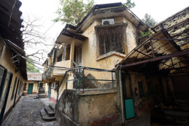 Lùm xùm ở Hãng phim truyện Việt Nam: Nhiều tồn đọng, thêm thư kiến nghị