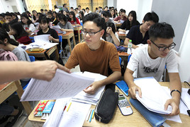 Nỗi lòng giáo viên môn 'phụ': 'Muốn dạy thêm nhưng không ai học'