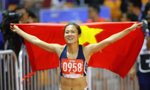 'Nữ hoàng tốc độ' Lê Tú Chinh tái xuất ở SEA Games 32