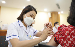 Ca COVID-19 tăng, Hà Nội lấy mẫu giải trình tự gene tìm biến thể mới 